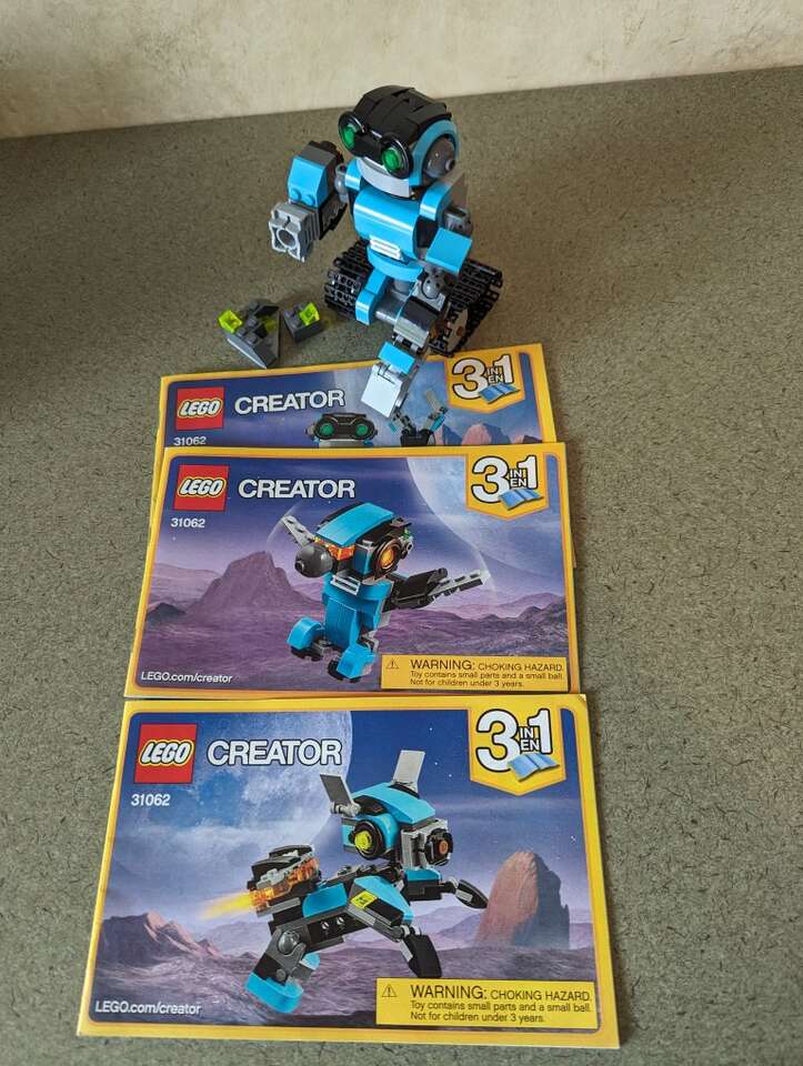 Lego 3 in 1 robot explorer