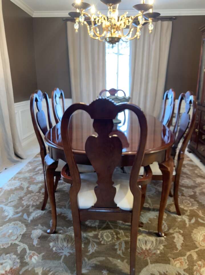 Beautiful Dining Table and Hutch Furniture