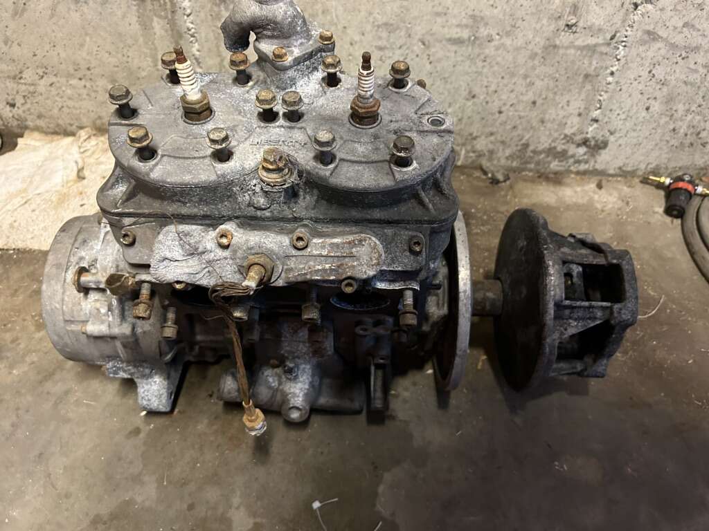 12 Pro Rmk 800 Parts