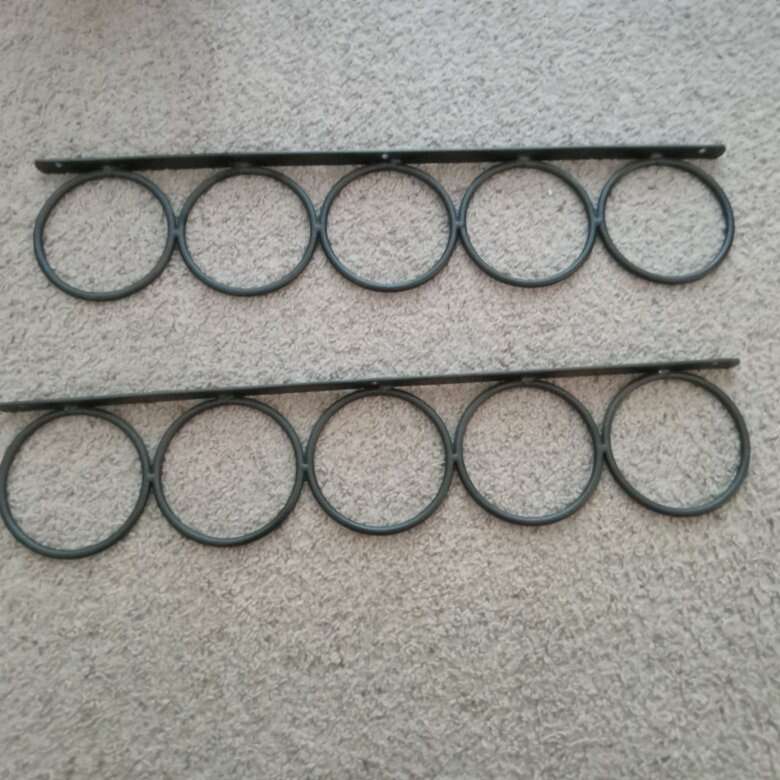 2-Wall Mount Circle. 22.5"L