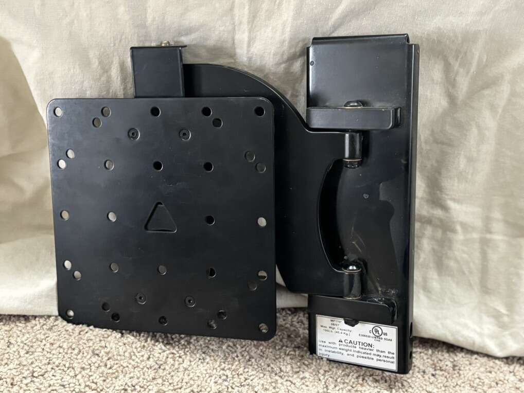 MF110 Black Full-Motion Wall mount 26 to 42