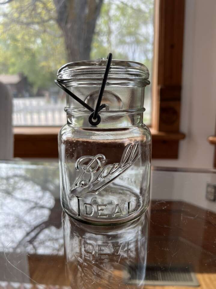 Antique 1908 BALL IDEAL Jar