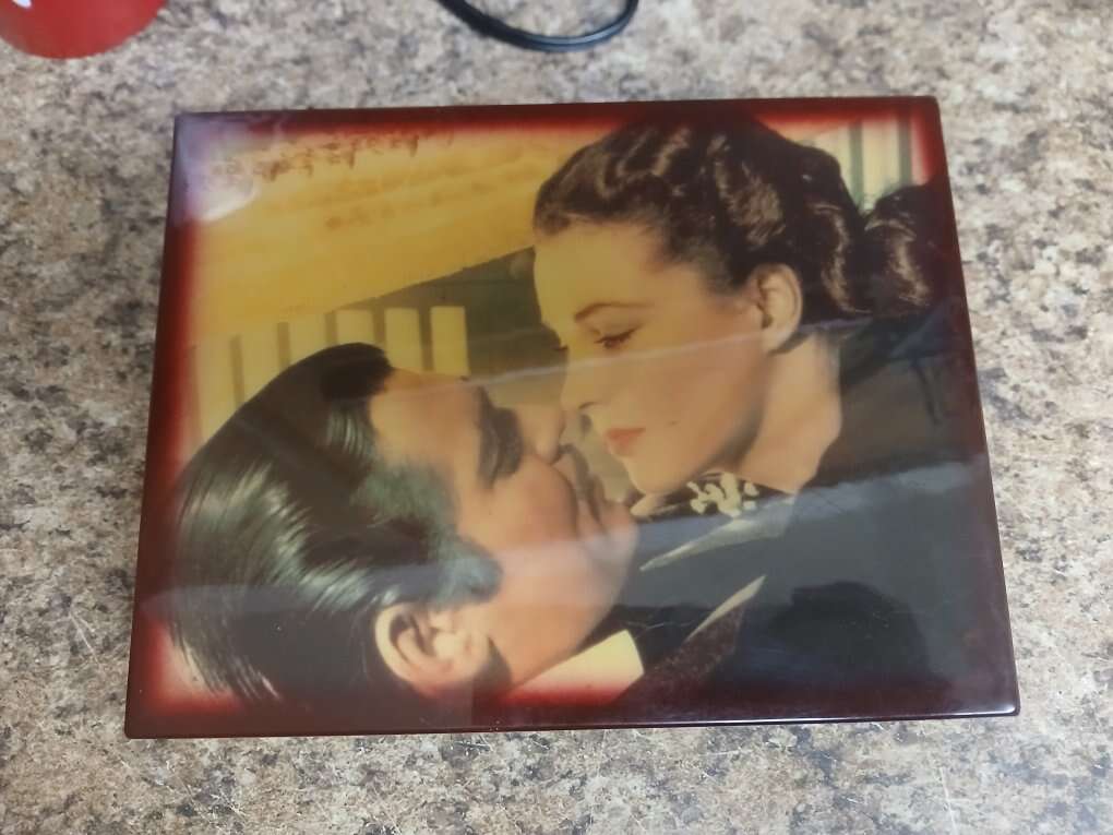 Gone with the wind music box