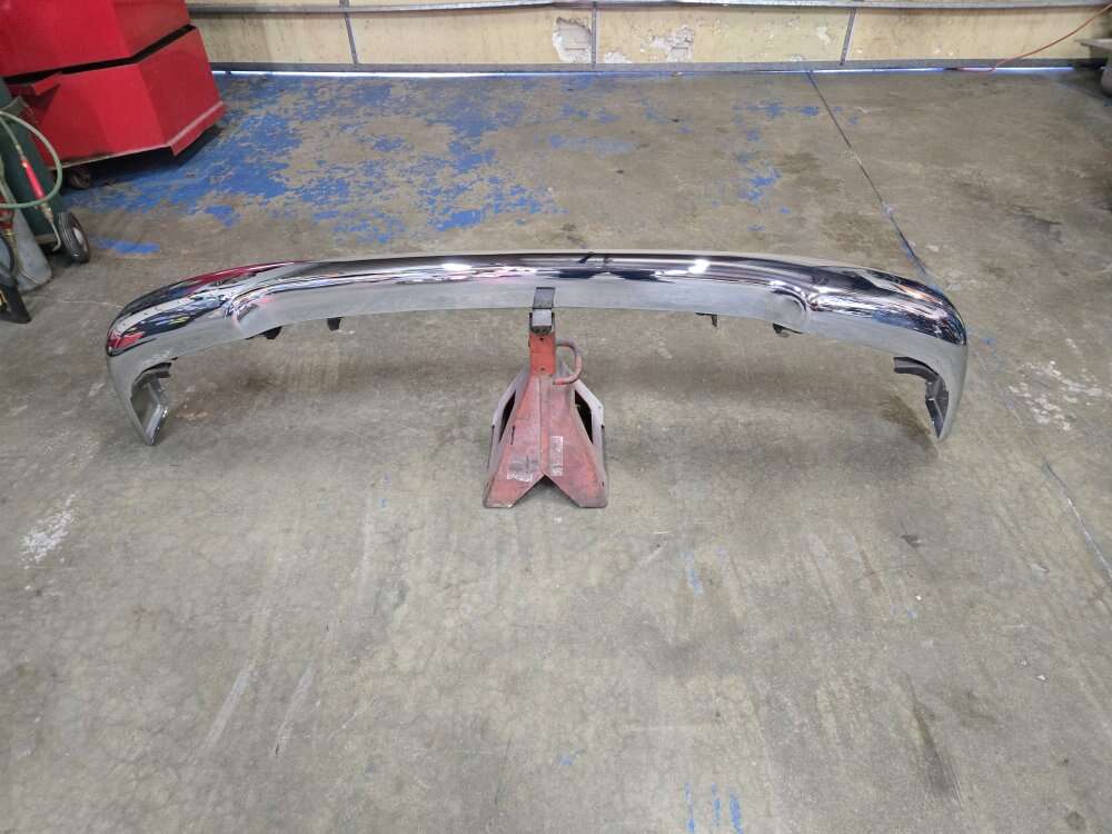 97-04 Dodge Durango/Dakota Bumper