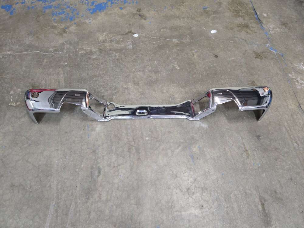 05-11 Chevy Colorado / GMC Canyon bumper