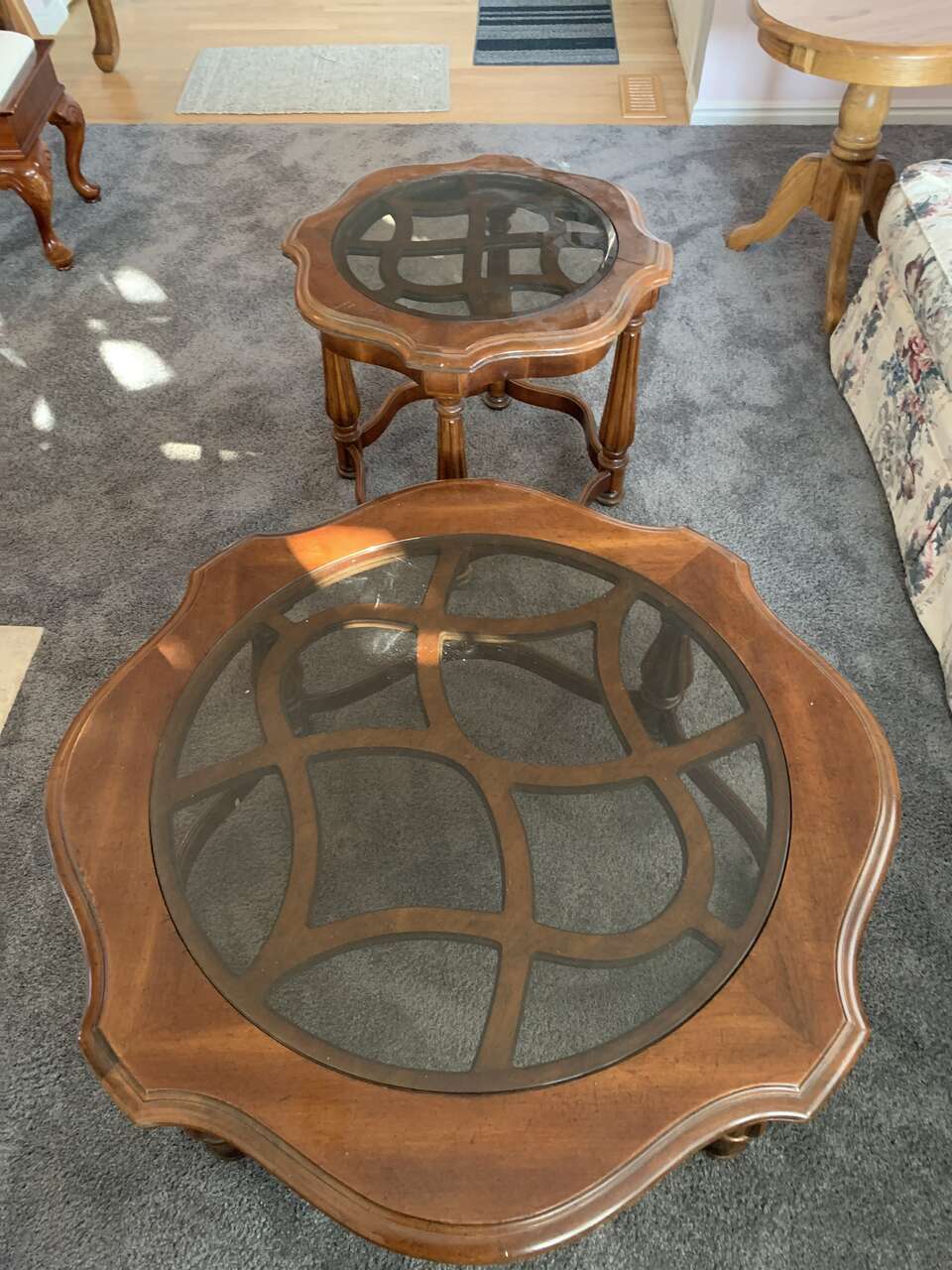 Coffee and end table Furniture