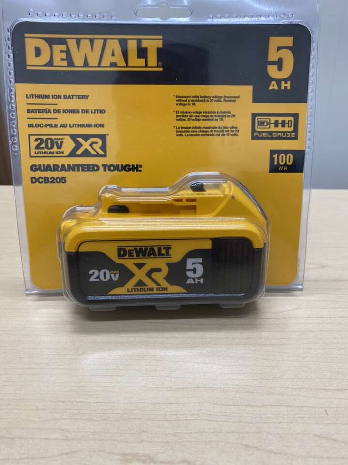 DeWalt 20-Volt Max XR Lithium-Ion 5.0Ah Battery