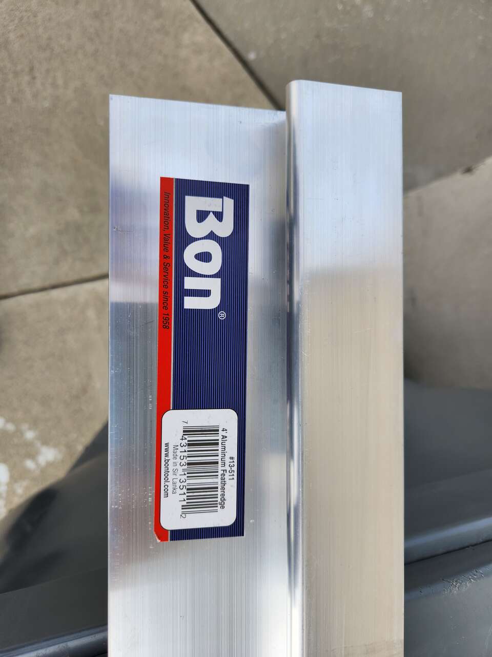 Bon Tool 13-511 Featheredge Aluminum, 4-foot