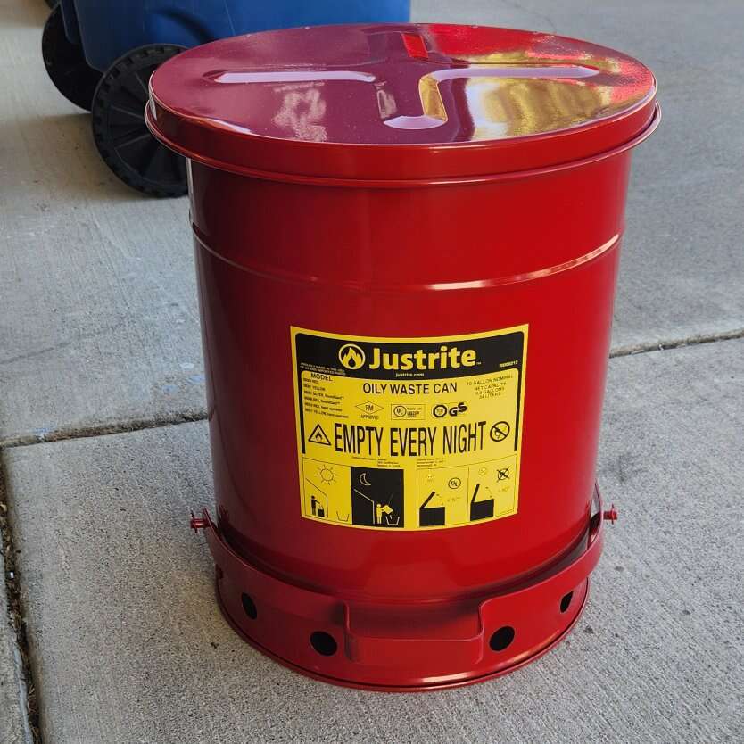 Justrite 10 Gallon, Oily Waste Can 09300