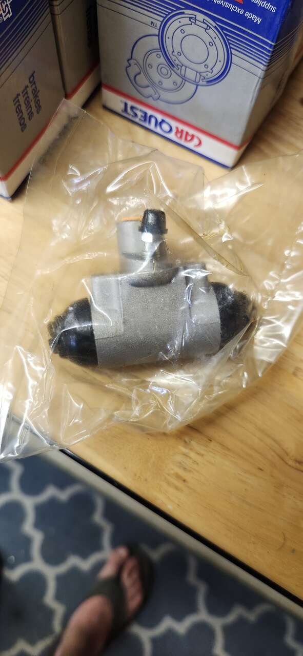 Drum Brake Wheel Cylinder CARQUEST WCA610113