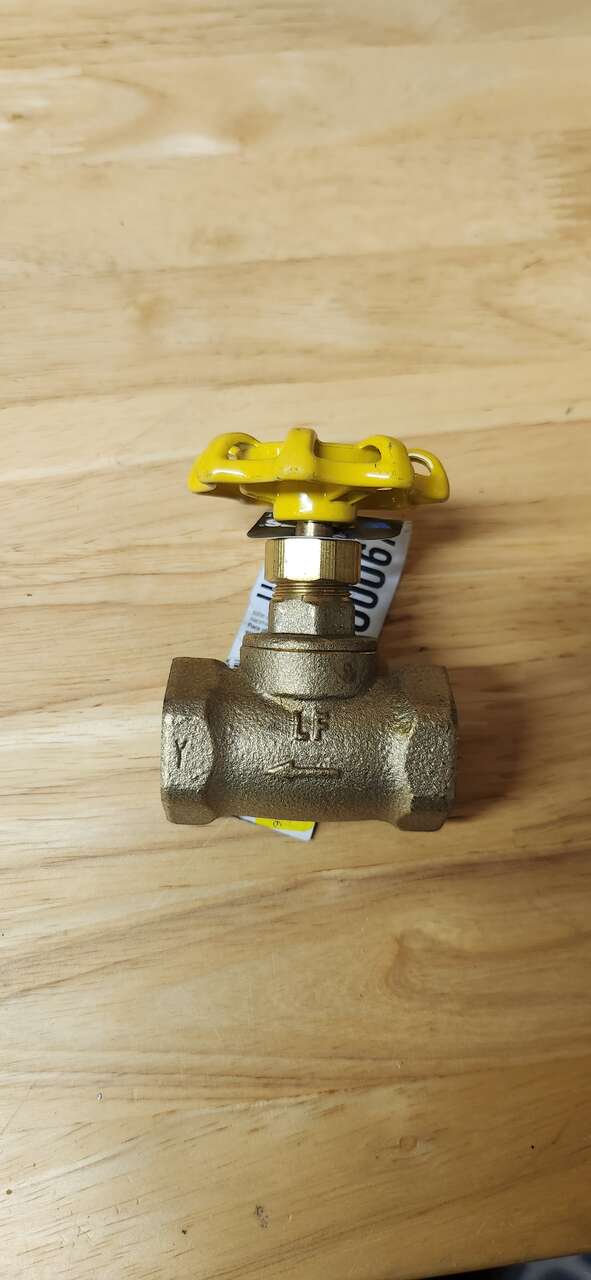 Watts 3/4 LFST Brass Stop Valve 150 psi WOG Female Iron Pipe Connections