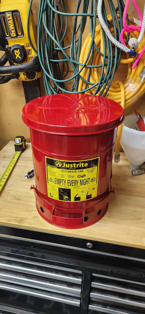 NIB Justrite Oily Waste Can 6 Gallon Capacity Galvanized Steel 09100