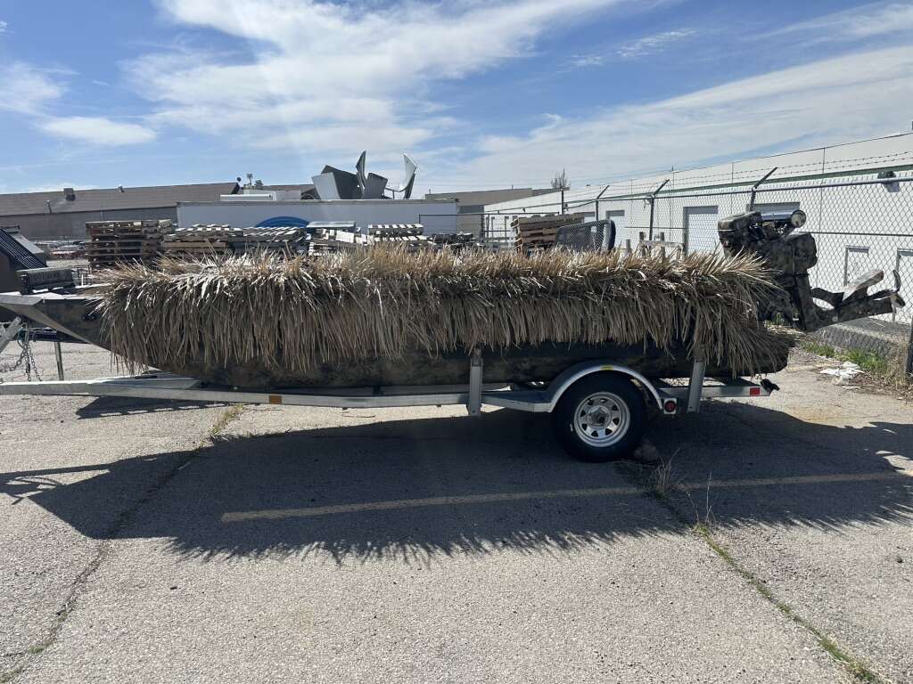 NEW! Excel 1854 Pro Hull W/ MudBuddy HDR 40