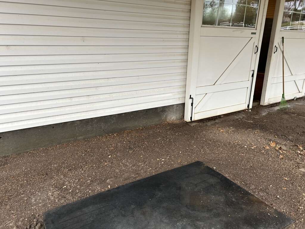 Used 4’ X 6’ X 3/4 Rubber Mat