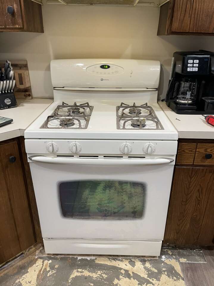 Maytag Gas Range FREE Appliances