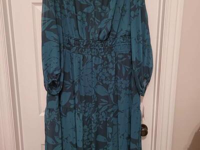 Size 18W women's dress