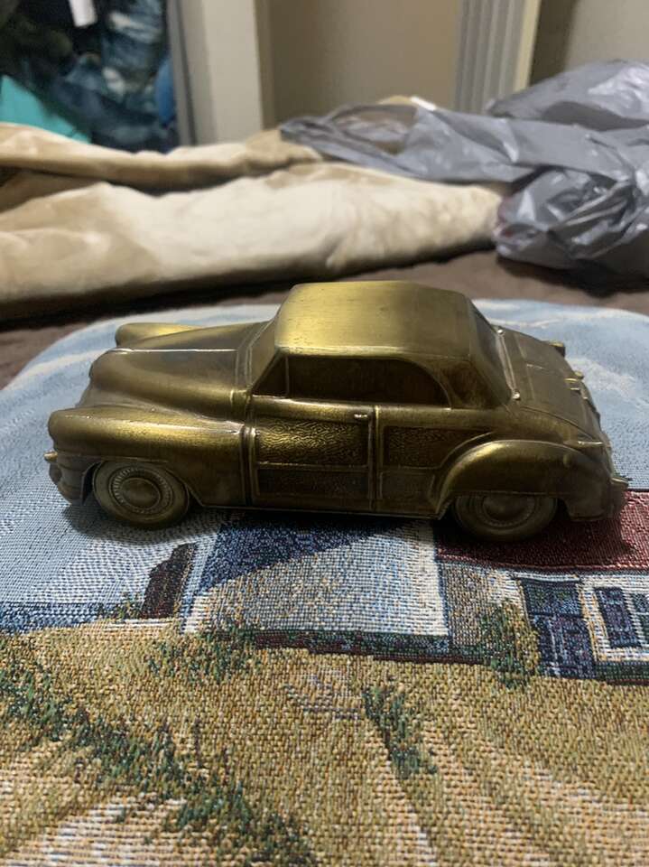 1974 Metal Vintage Bank, American Bank Trust