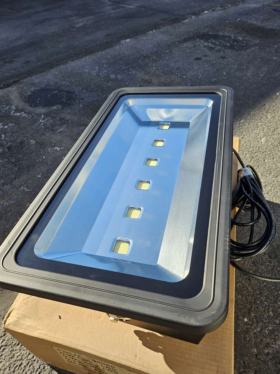 300 WATT LED HD LIGHTS