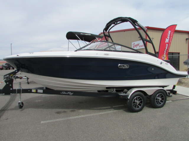 2025 Sea Ray 190 SPX