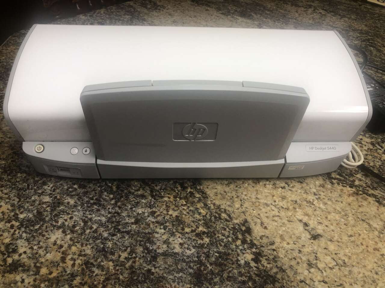 HP  Deskjet Digital Color Photo Printer Model5440