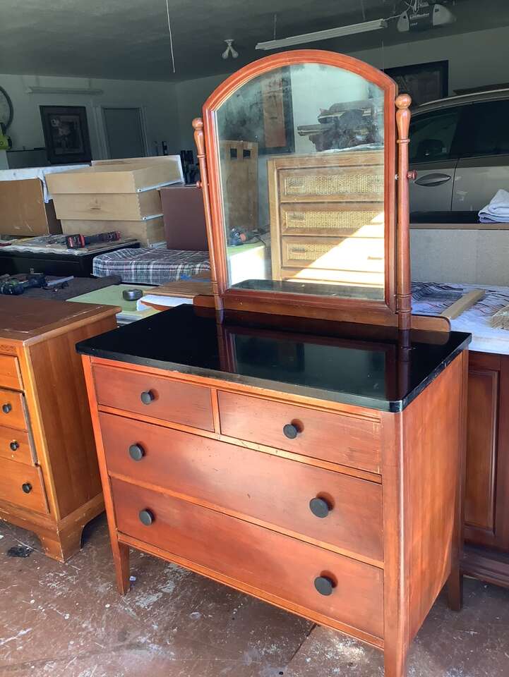 Vintage All Wood 4 Drawer Dresser Wit… Furniture