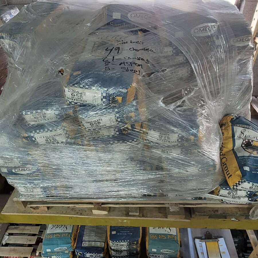 Sanded grout 25lbs bags $2.00 each