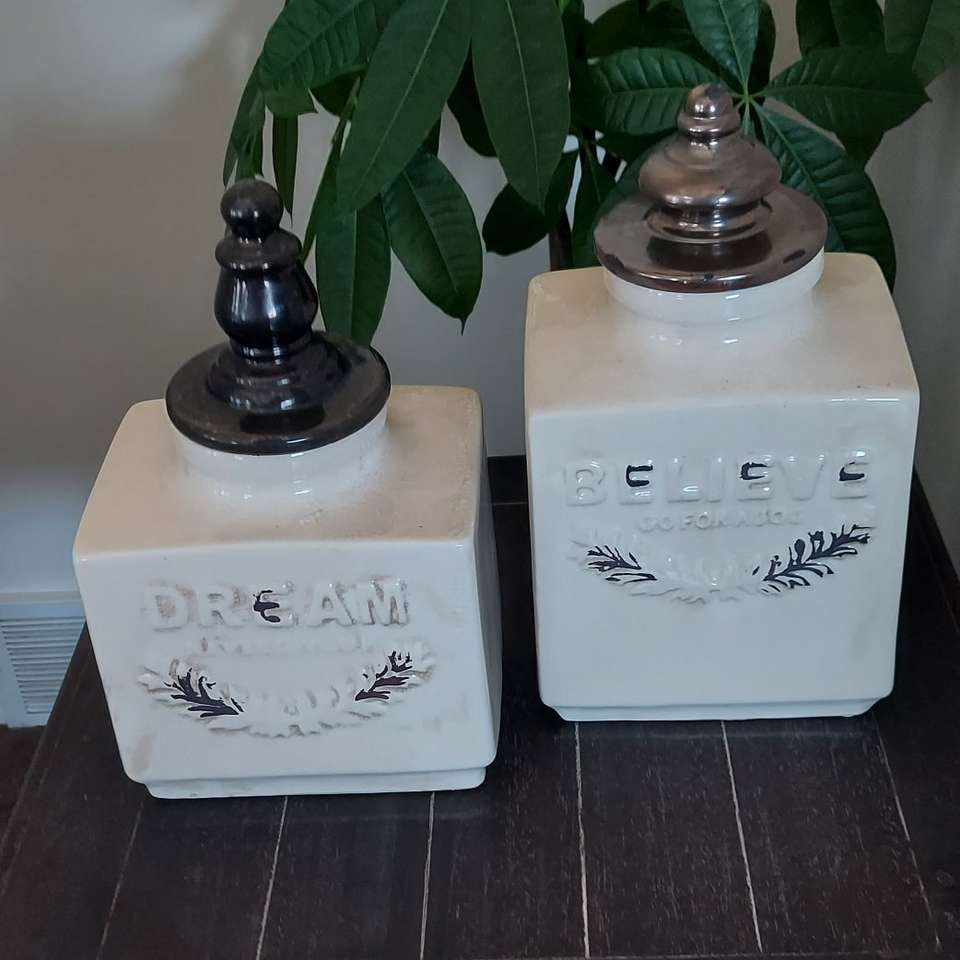 Decorative ceramic canisters with lids