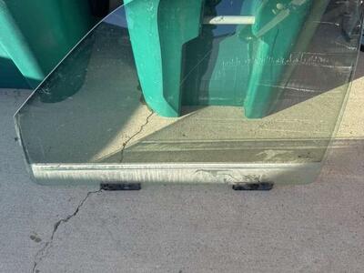 2000 Dodge Ram 2500 Driver Window