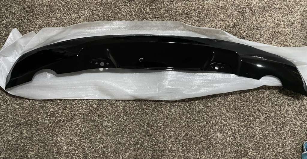 2017-2024 Volvo XC-40 Rear Lower Valance