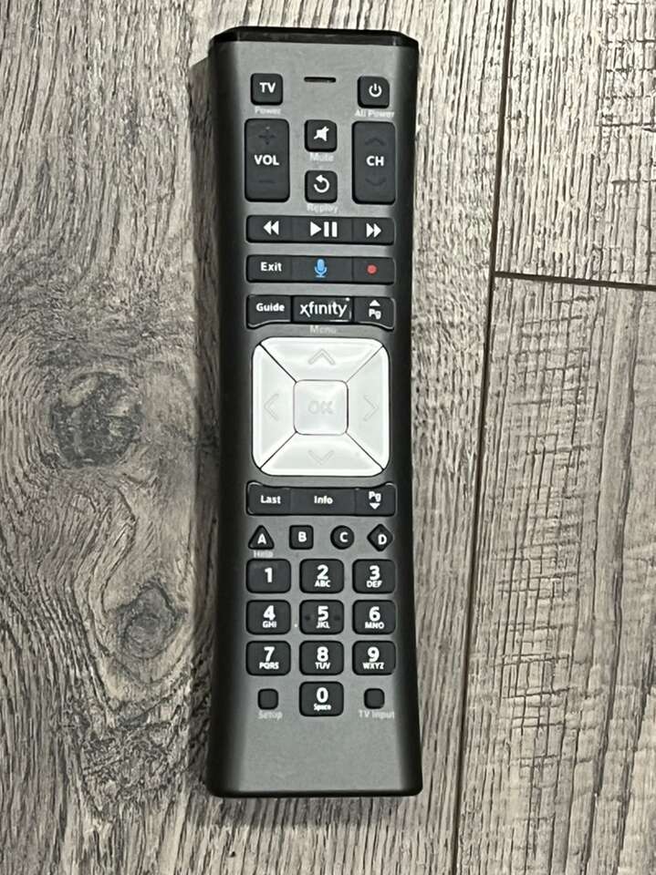 Comcast/Xfinity XR11 remote Electronics