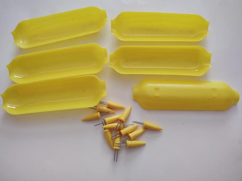 Corn on the Cob DIshes and Holders