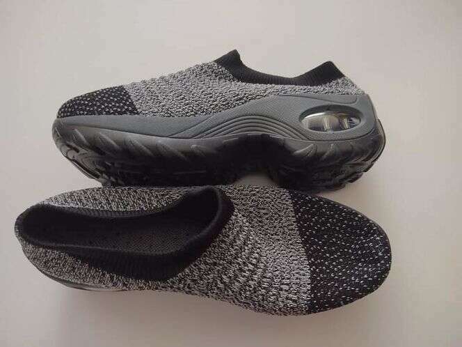 Women's Walking Shoes Sock Sneakers Slip on Mesh Platform Air Cushion Shoes