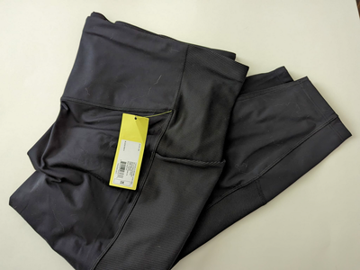 Women's Work-out Leggin's with Cell Phone Pocket