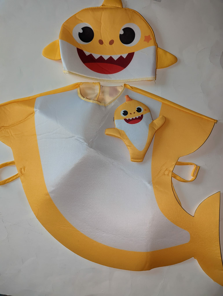 Baby Shark Halloween Costumes with Hand Puppet  (Yellow and Pink Available)