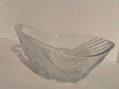"Crystal" Glass Serving Bowl