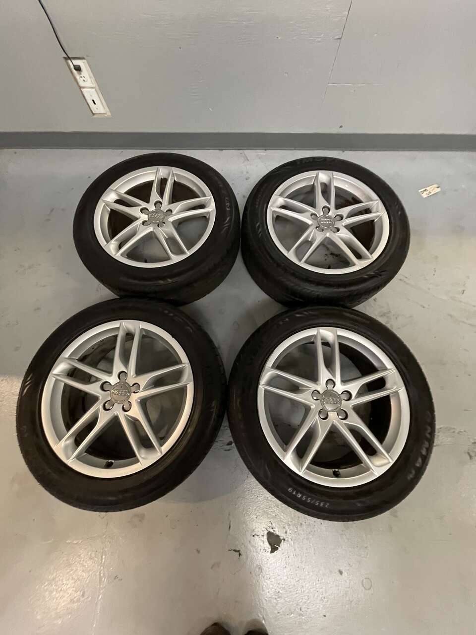 OEM Audi 19 Wheels and Tires Q5/SQ5