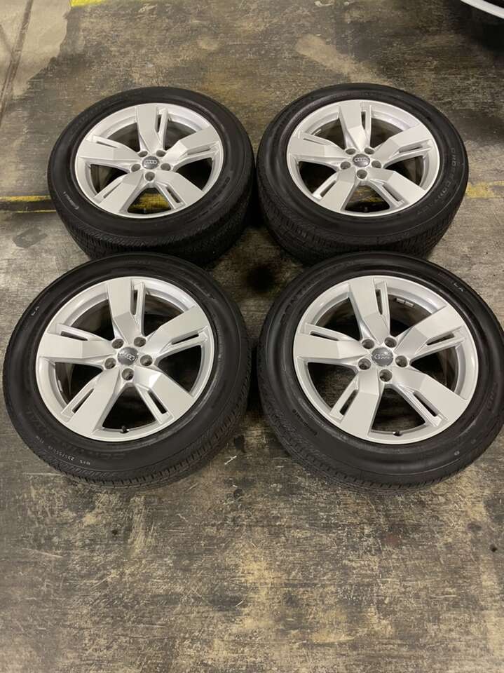 OEM 19 Audi Wheels And Tires Q5/SQ5
