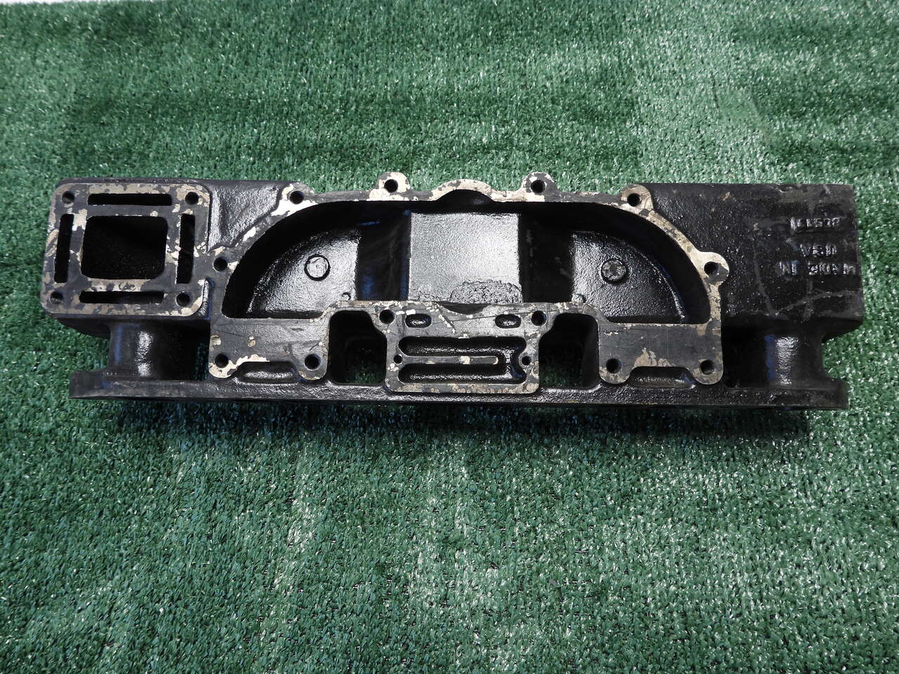 Mercruiser 2.5-Liter 4 Cylinder Exhaust Manifold 120 HP