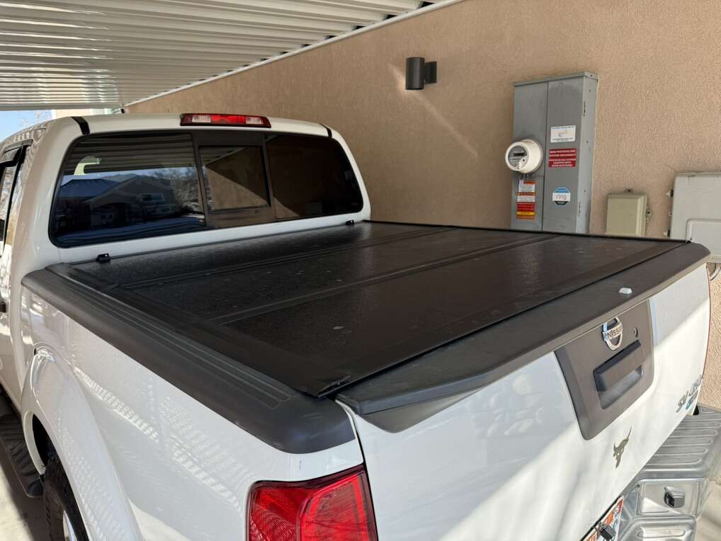 Hard Tri-Fold Flip Up Bed Cover- Frontier