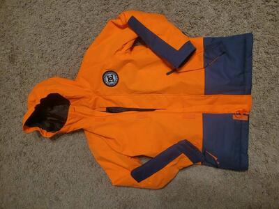 DC snowboard coat