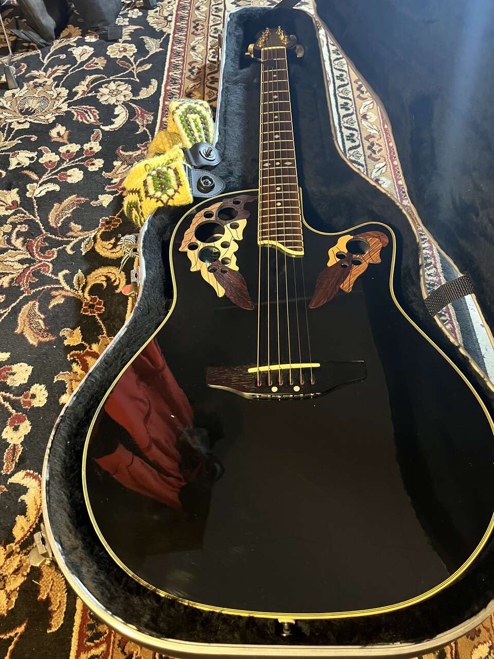Ovation celebrity deluxe cs257
