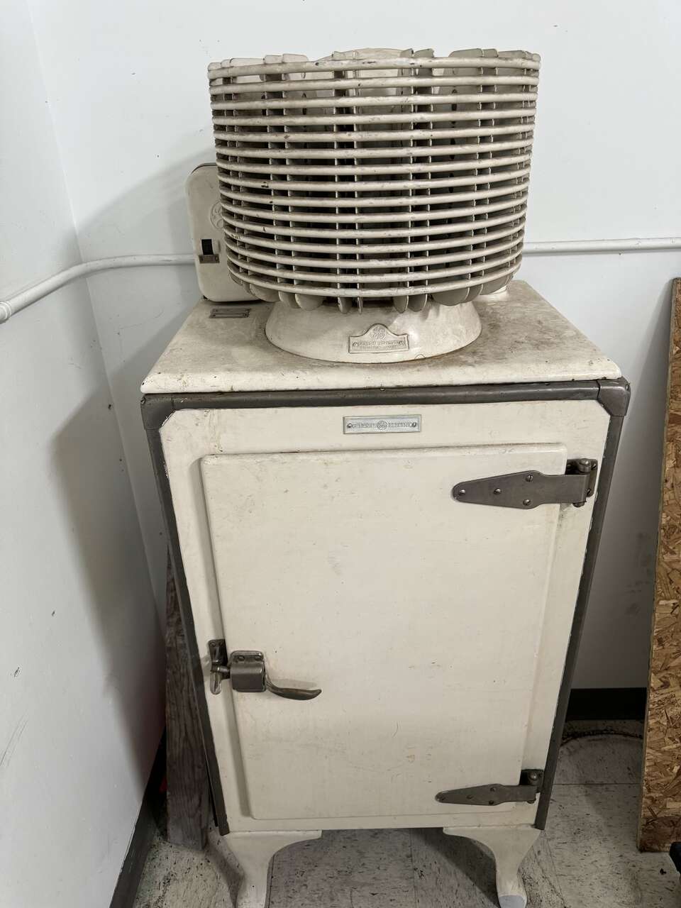 GE Antique Refrigerator