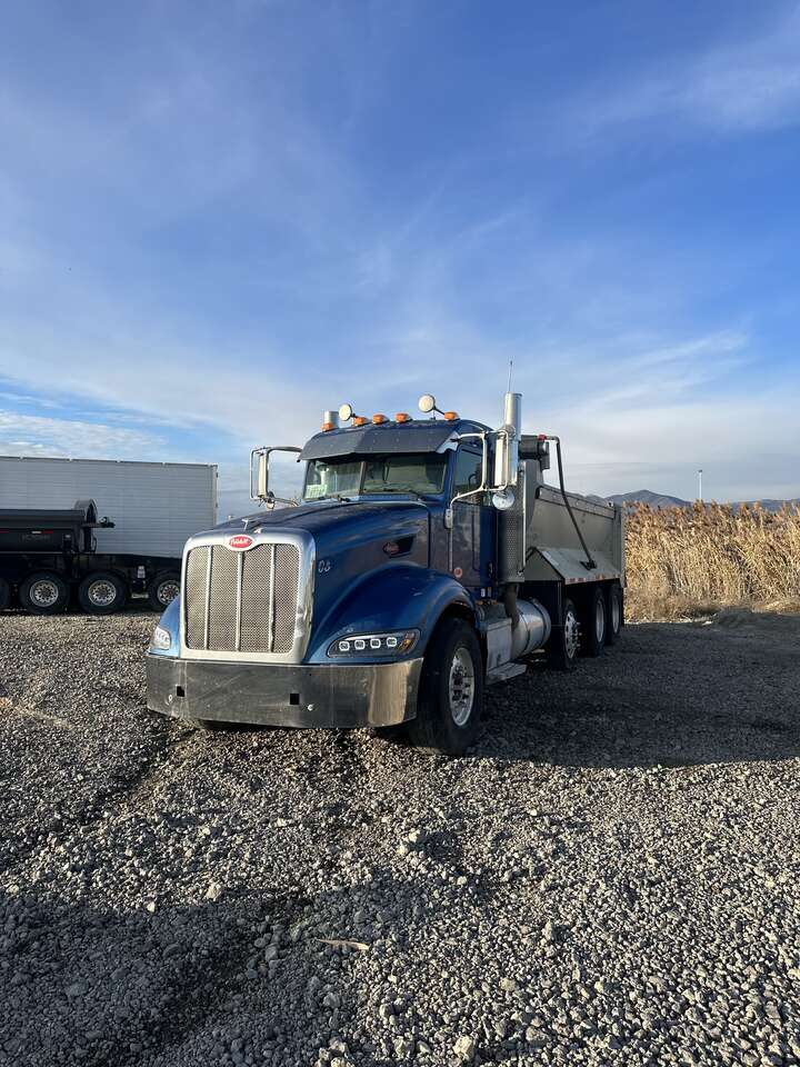 Dump truck for sale Industrial