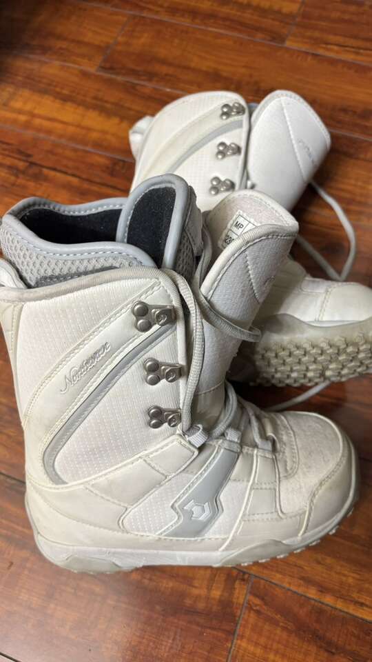 Womens Snowboard Boots Northwave Sz 6
