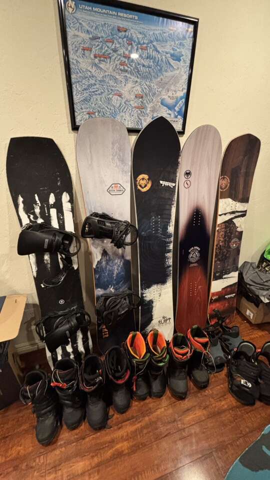 Never summer Harpoon Snowboard For Sale