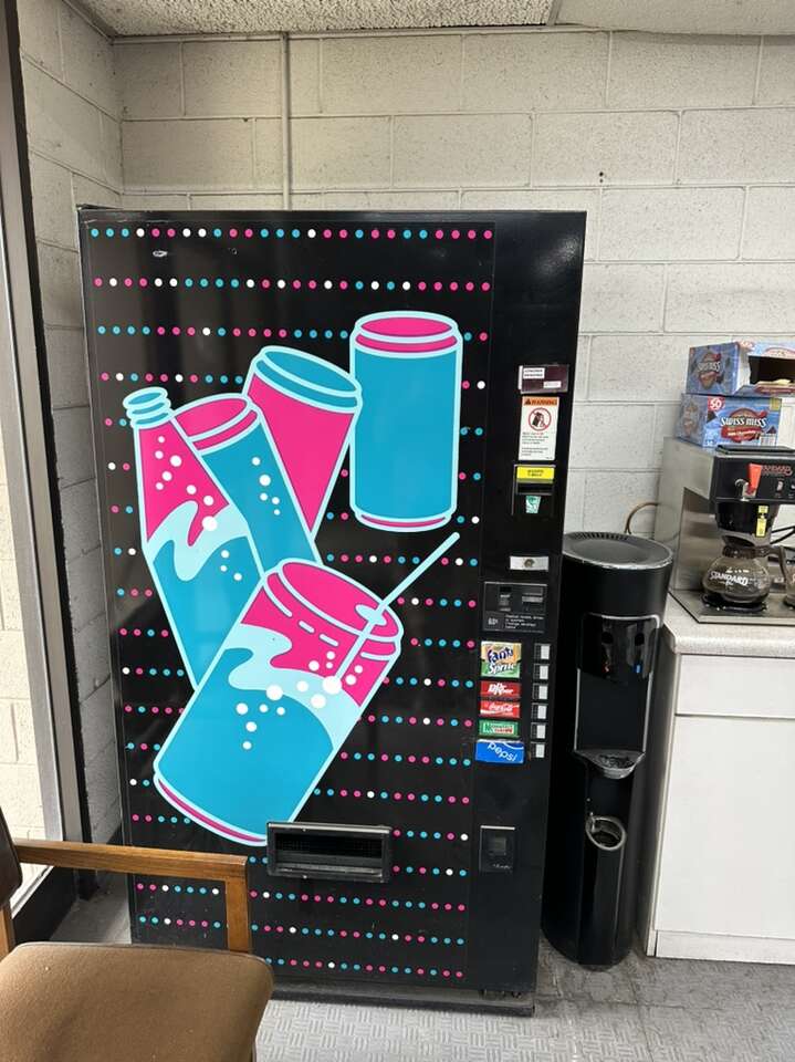 Vending Machines 3 Drink 2 Snack Appliances