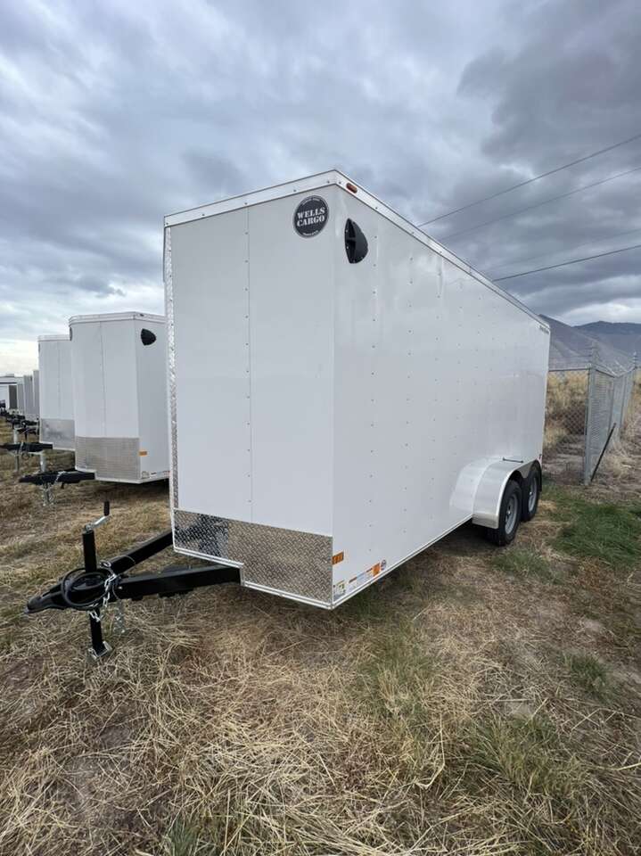 2024 WELLS CARGO FT716T2-D BLOWOUT PRICING!