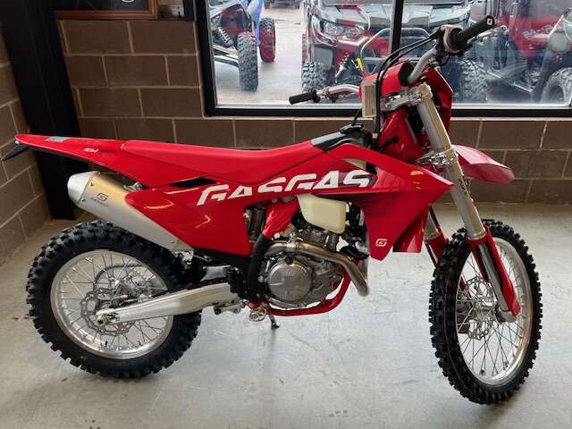 FREE LIFETIME ENGINE WARRANTY! 2024 GASGAS EW500F