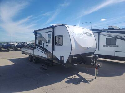 2025 GENESIS SUPREME OVERNIGHTER 12-14.6 GFK W/ FREE LIFETIME WARRANTY!