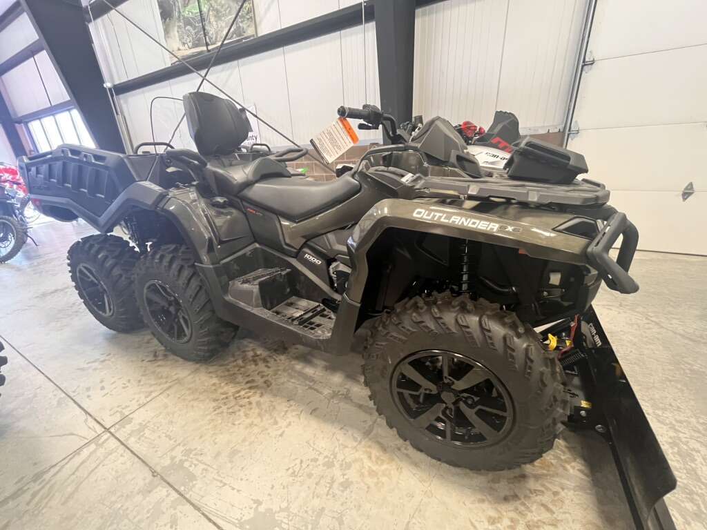 2025 CAN-AM OUTLANDER MAX 6X6 XT 1000